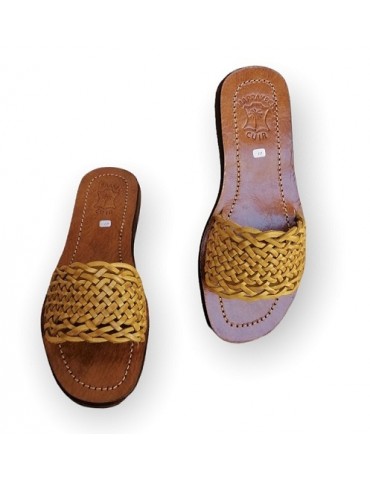 Handcrafted sandals in real leather, women's fashion
